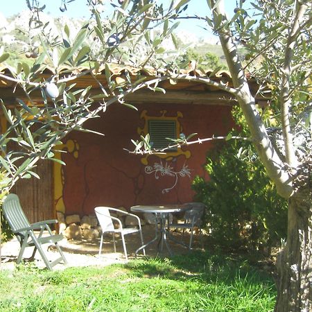 Apartamentos Rurales Candela Cañamero Exterior foto